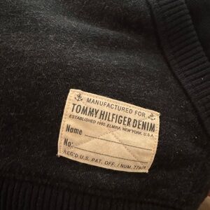 Tommy Hilfiger Black Sweater for Men M
